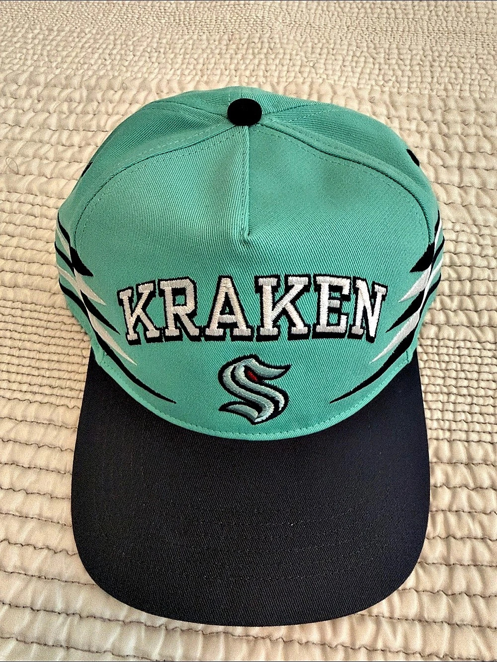 Forty Seven Seattle Kraken Hat Green & Black Like New